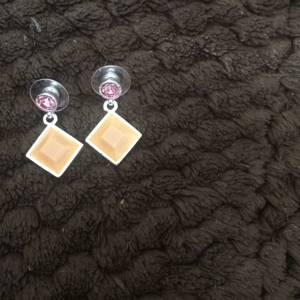 Brand new post hanging earrings